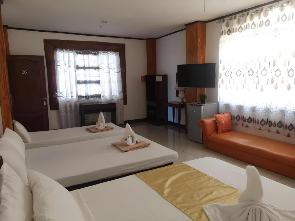 Oyo 880 Flores De Musa Inn Puerto Princesa Екстериор снимка